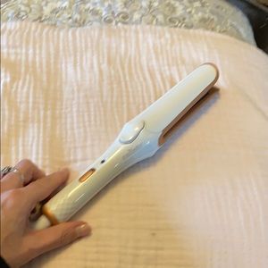 Calista Cliq heated multistyler